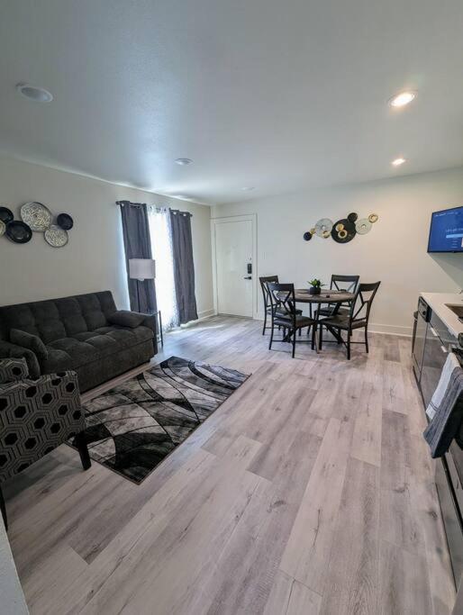 Apartment Near Deep Ellum دالاس المظهر الخارجي الصورة